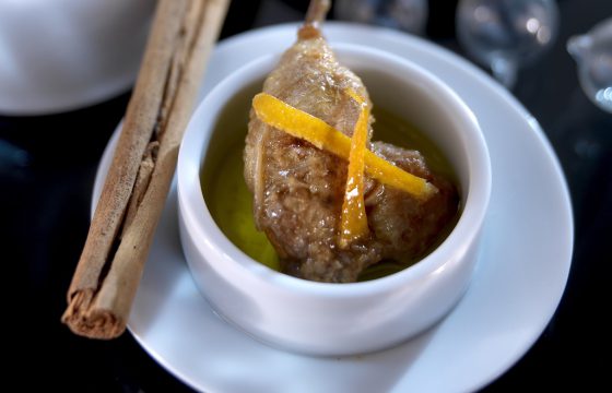 秋冬进补：肉桂橙子鹌鹑汤